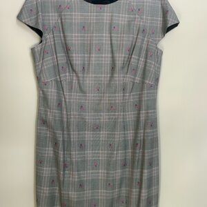 Stylish Brooks Brothers dress in size 12. NWT